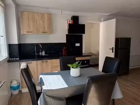 location t2 meublé rénové à neuf