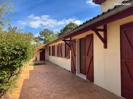 location  maison vallet