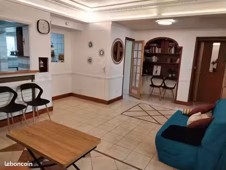 grand appartement avec jardin