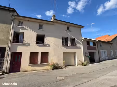 maison de village 8 pièces 174 m²