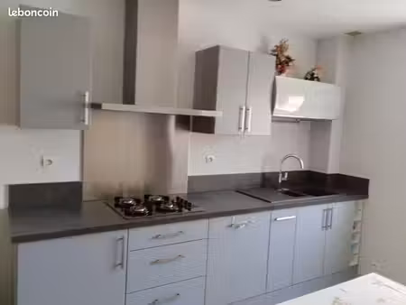 f2 rénové équipé 70m2