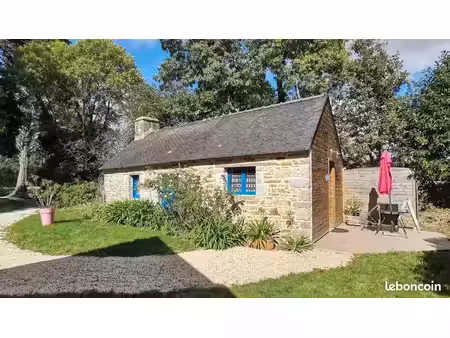 particulier vends petite maison en pierre