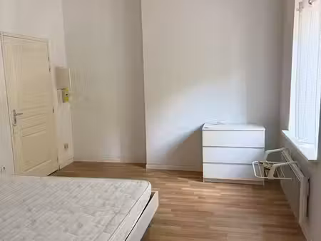 longwy studio meublé 25m²