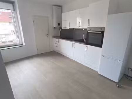 bel appartement t2 rénové – centre-ville de villerupt (proche luxembourg)