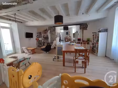 maison 5 pièces 132 m²