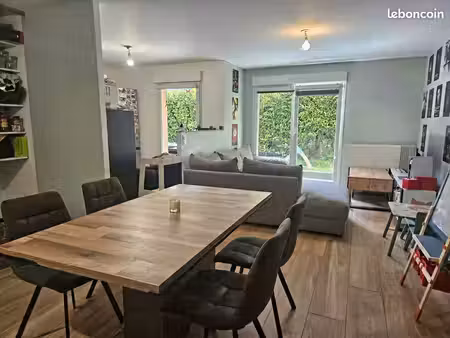 bel appartement au rdc avec terrasse et jardin privatif  à ne pas manquer
