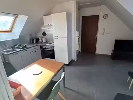 f2 meublé