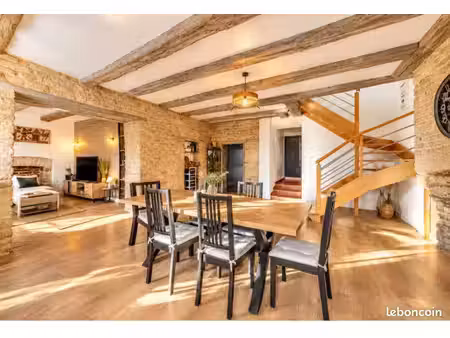 immeuble 220 m2