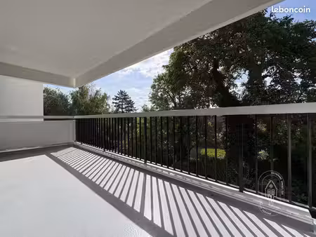 appartement 3 pièces 80 m²