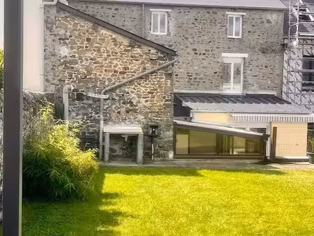 maison 8 pièces 163 m²