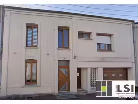 maison 10 pièces 195 m²