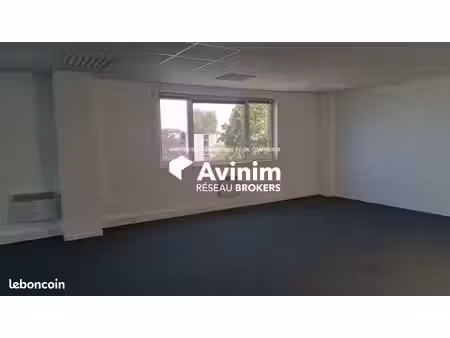 bureaux 96 m² roncq