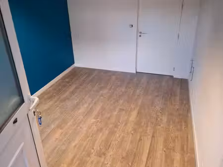 bureau / local commercial