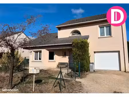 maison 6 pièces 142 m²