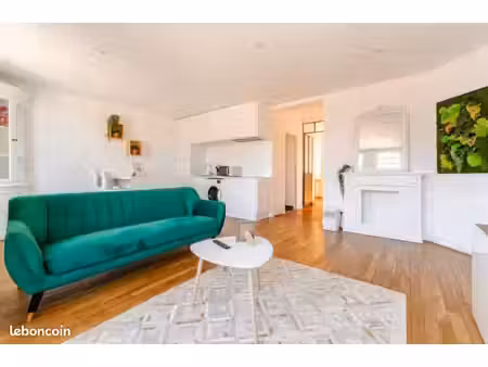 chantilly – centre-ville – appartement meublé 2 pièces avec balcon