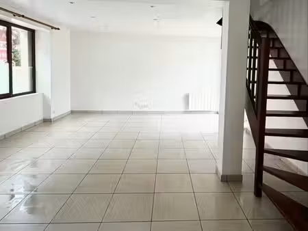 jolie maison t3 au cœur d'un bourg