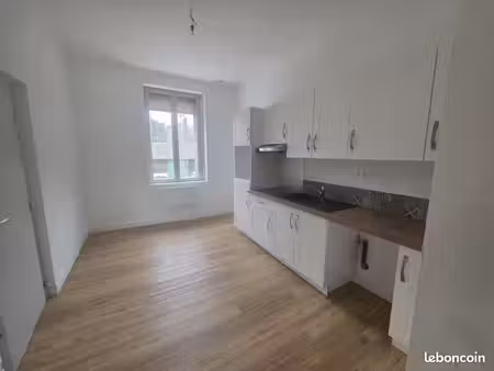 appartement t3 lumineux de 75 m² avec 2 chambres  2 places de parking et situé à heuchin