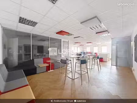 bureaux 300 m²