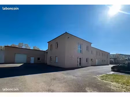dépôt avec ou sans bureaux