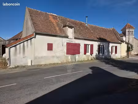 maison 2 pièces 82 m²