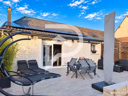 maison 7 pièces 100 m²