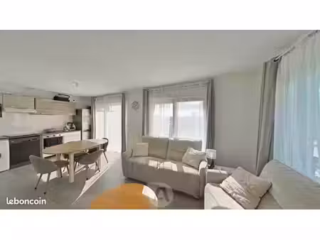 appartement 3 pièces 64 m²