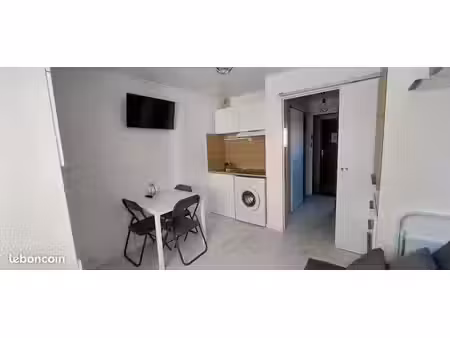 studio 1 pièce 17 m²