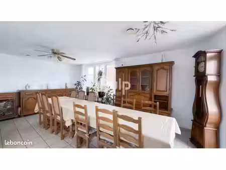maison 6 pièces 156 m²
