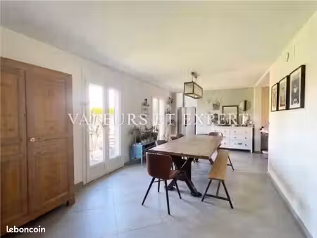 maison 7 pièces 162 m²