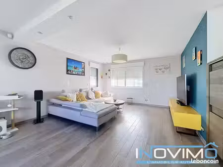 maison 7 pièces 213 m²