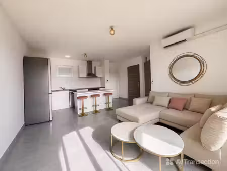 rare t2 46m2 - vue dégagée - entrée d’ajaccio