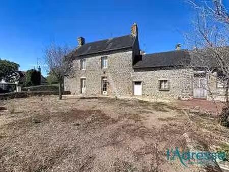 vente maison à champéon (53640) : à vendre / 96m² champéon