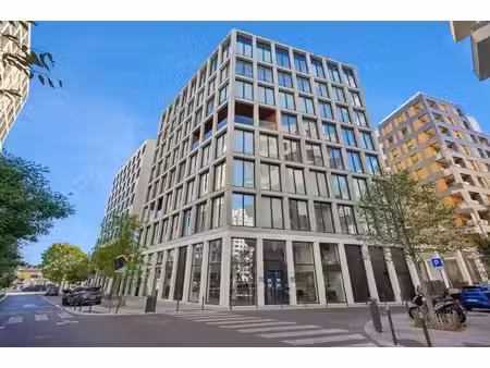 location bureaux 23m² à 1614m²