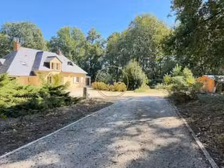 vente maison à durtal (49430) : à vendre / 203m² durtal