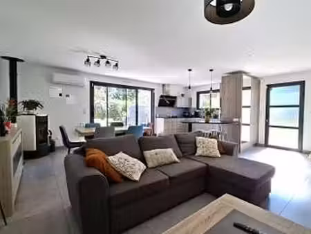 vente maison à saint-andré-des-eaux (44117) : à vendre / 119m² saint-andré-des-eaux