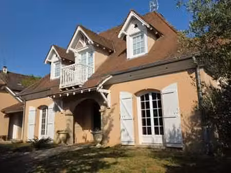 vente maison à gan (64290) : à vendre / 131m² gan