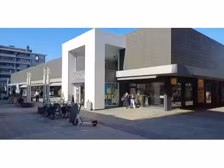 bien commercial à louer à wilrijk pour € 450