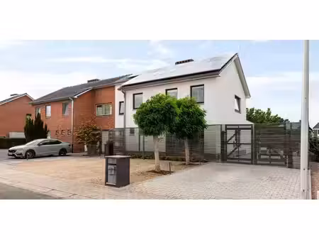 maison à vendre à beverst pour € 449.000 avec 3 chambres à coucher