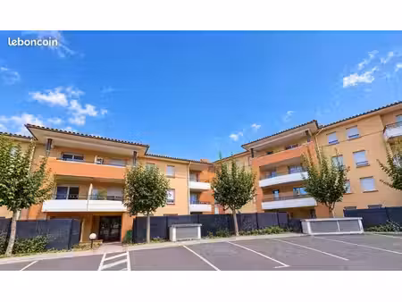 albi centre t2 terrasse parking
