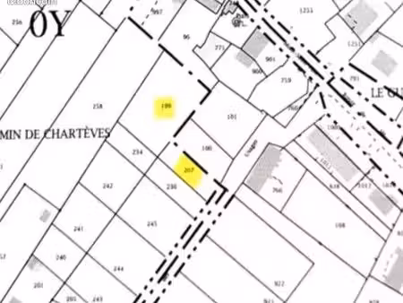 terrain à bâtir ~1 450 m² — arrivée d'eau installée & étude de sol réalisée — beuvardes
