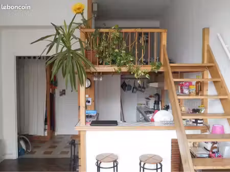 appartement t2 face à la gare thiers