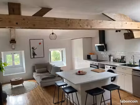 agréable t3 meublé refait à neuf