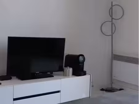 ? studio meublé avec balcon et parking | palm beach - pointe croisette