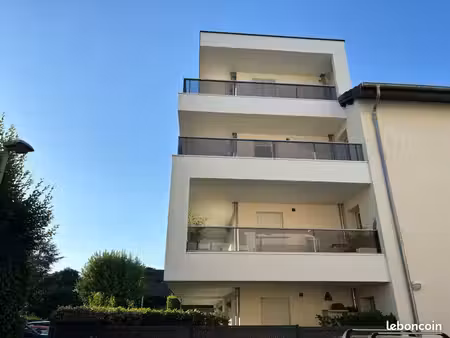 douvaine – t3 61 m² – résidence récente – 2 terrasses – box + cave