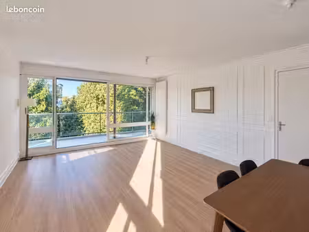 jouy-en-josas parc de diane - 3 pièces rénové avec balcon