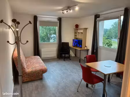 studio meublé libre au 01.10.2026