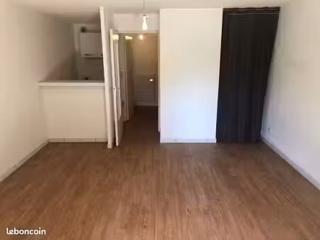 studio 28m2 - st simon