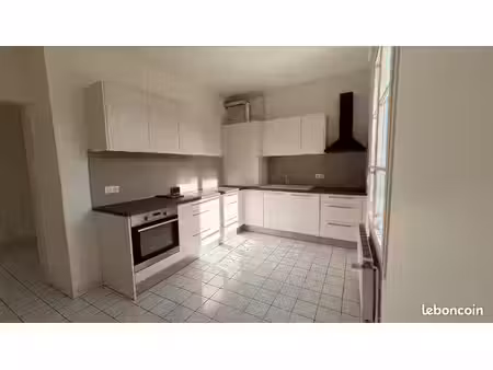 appartement 3 pièces 85 m²