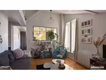 appartement t2bis très lumineux