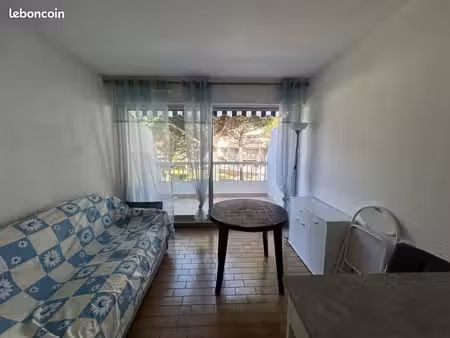 studio 1 pièce 20 m²